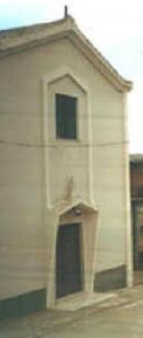 Vecchia foto della facciata della chiesa